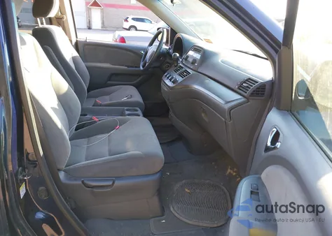 2006 Honda Odyssey Lx z USA, uszkodzony, nr VIN 5FNRL382X6B086420